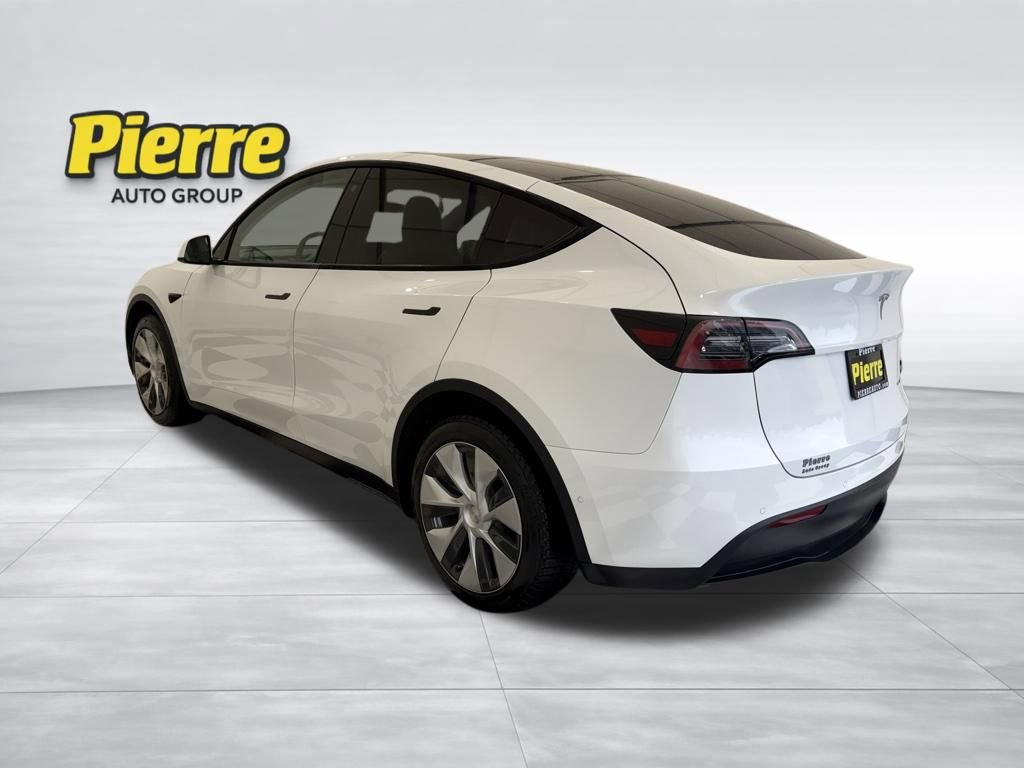 Used 2021 Tesla Model Y Long Range AWD/4WD image 2