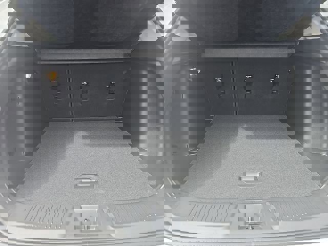 New 2026 Chevrolet Trax LT w/ LT Convenience Package FWD image 24