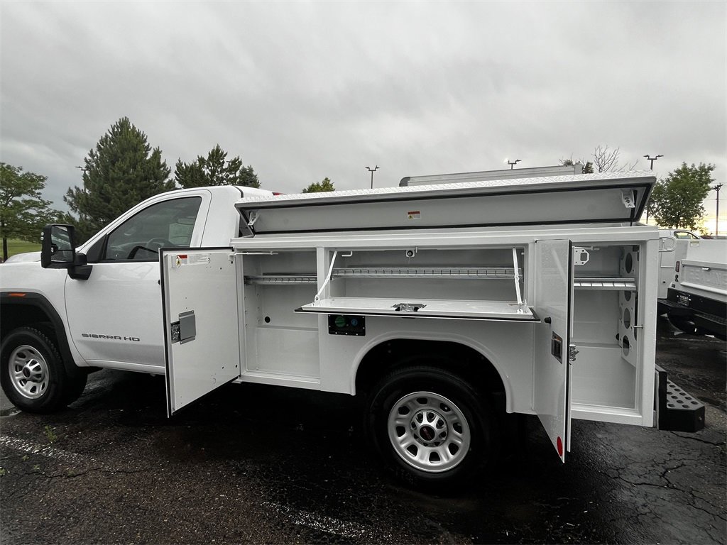 New 2025 GMC Sierra 3500 Pro w/ Convenience Package image 3