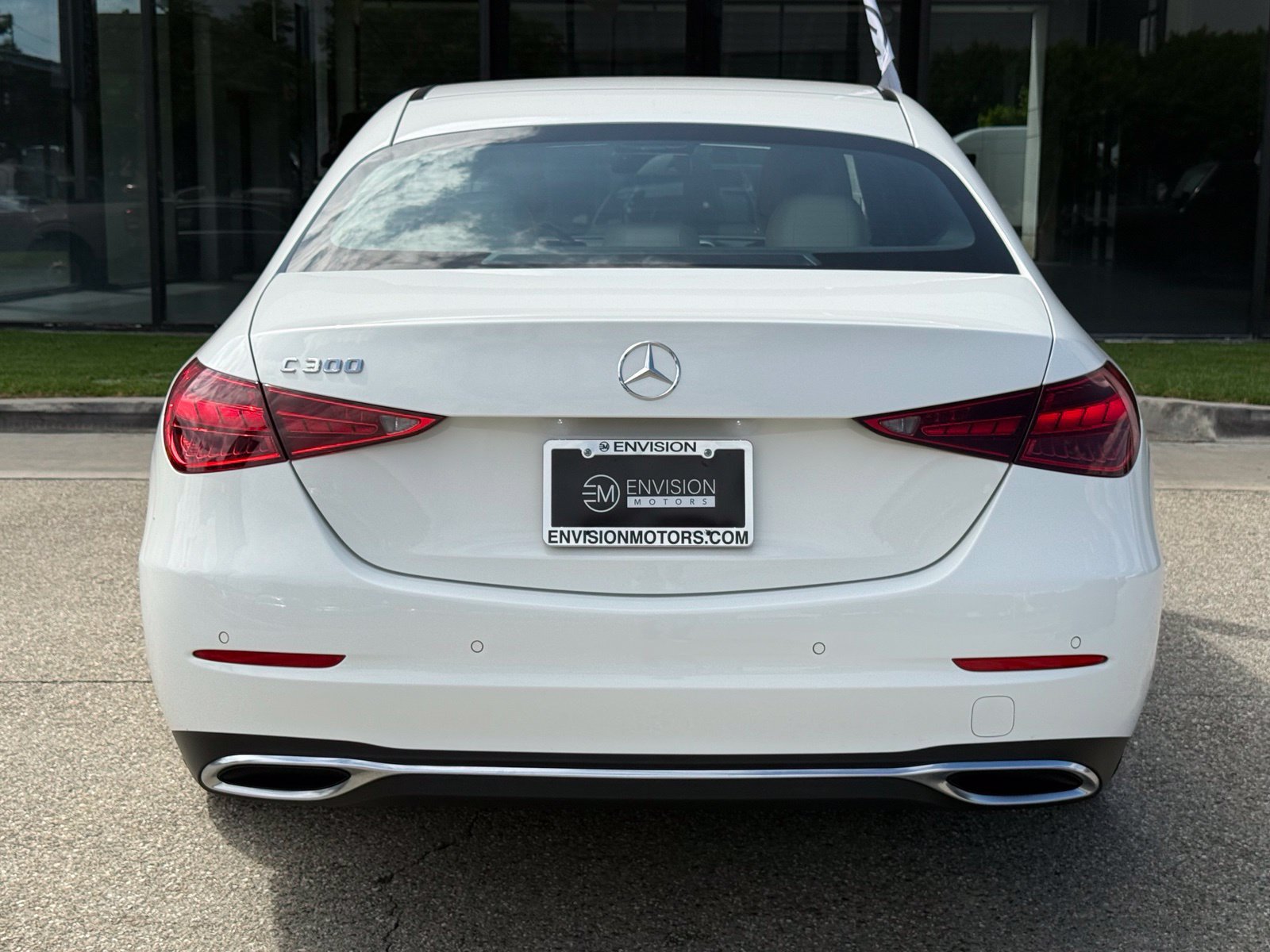 Used 2024 Mercedes-Benz C 300 Sedan image 13
