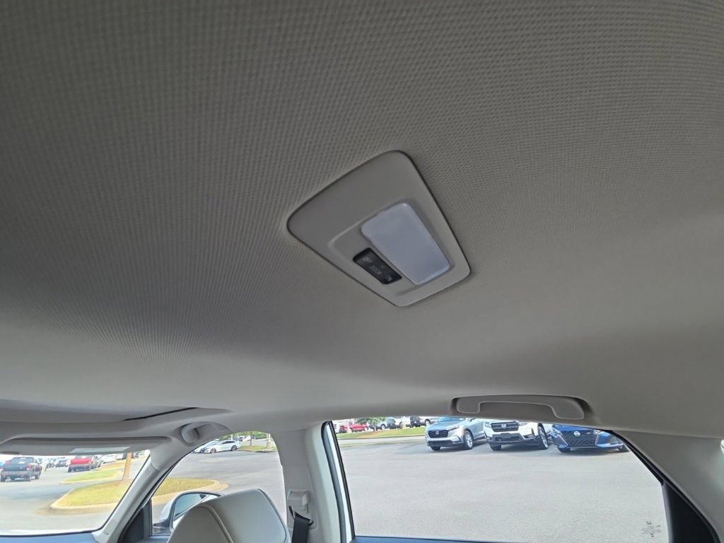 Used 2025 Honda Accord Touring image 18