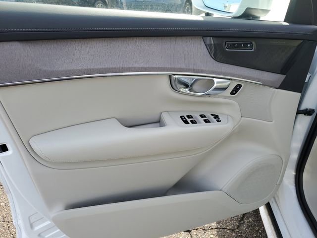New 2026 Volvo XC90 T8 Ultra w/ Protection Package Premier image 21