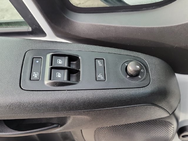 Used 2024 RAM ProMaster 2500 w/ Convenience Group FWD image 13