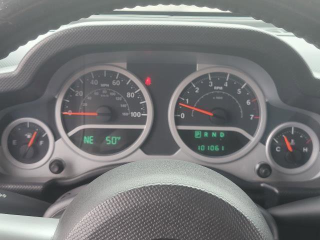 Used 2009 Jeep Wrangler Sahara w/ Dual Top Group image 9