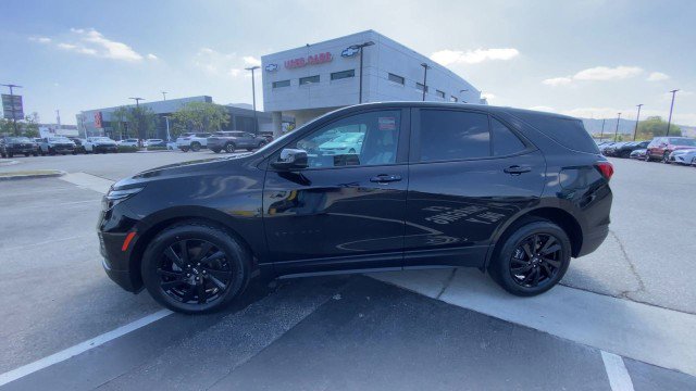 Used 2024 Chevrolet Equinox LS w/ Midnight Edition image 5