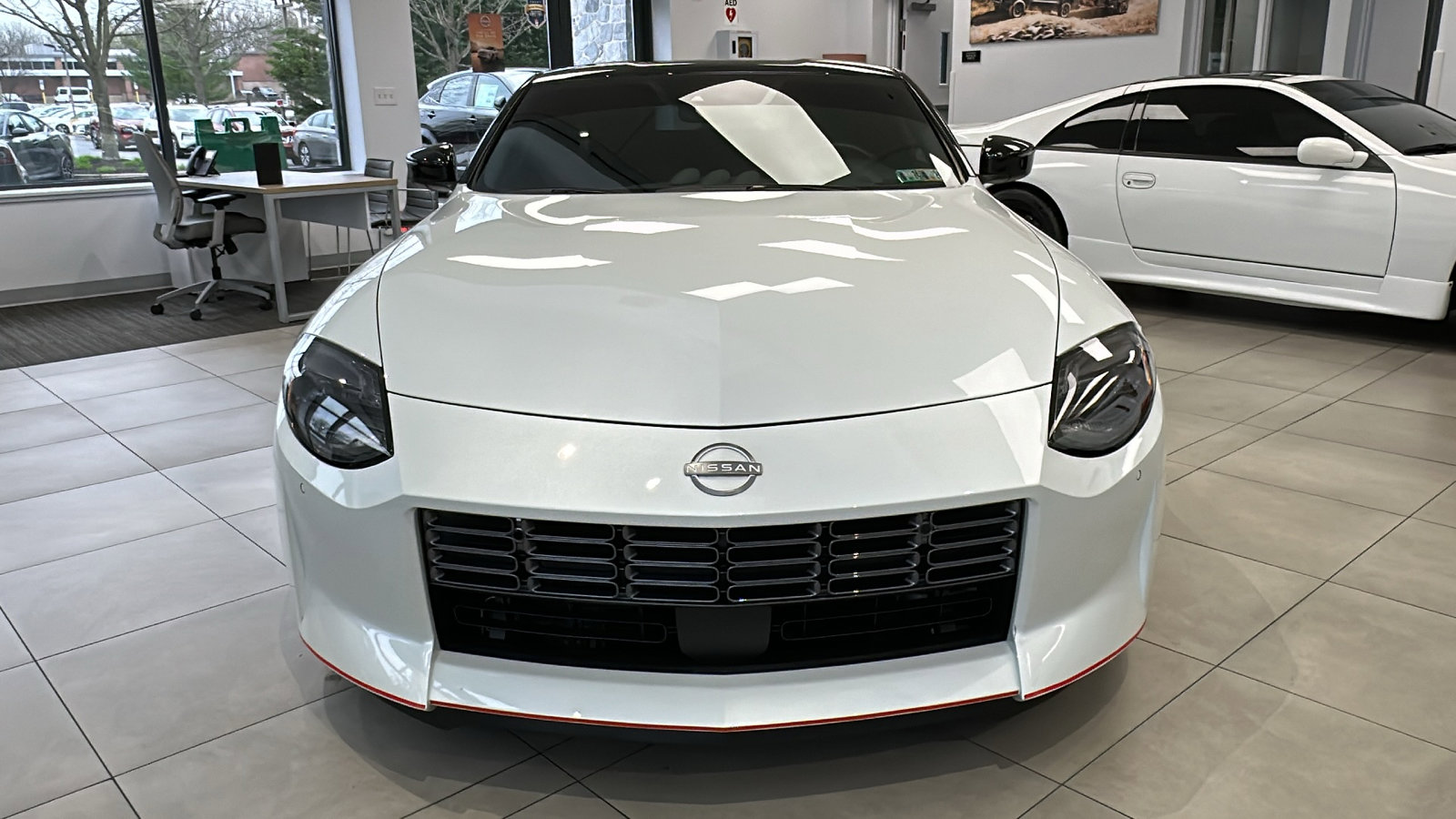 New 2023 Nissan Z w/ Floor Mat Package (L93) RWD image 3