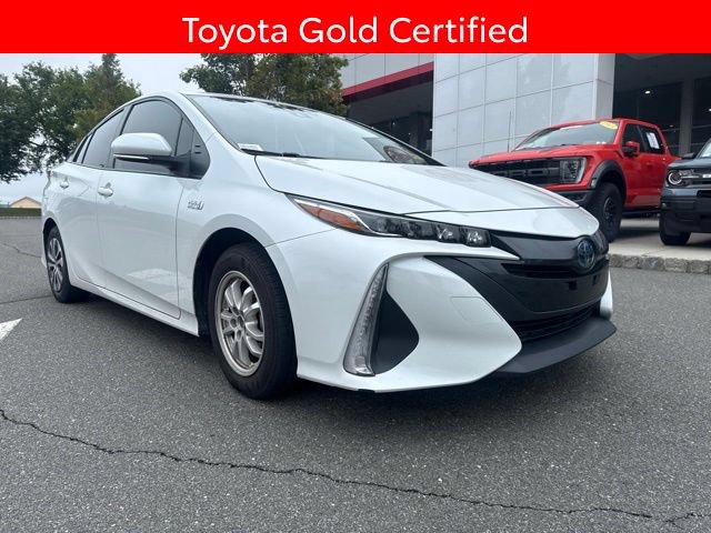 Certified 2021 Toyota Prius Prime XLE FWD image 1