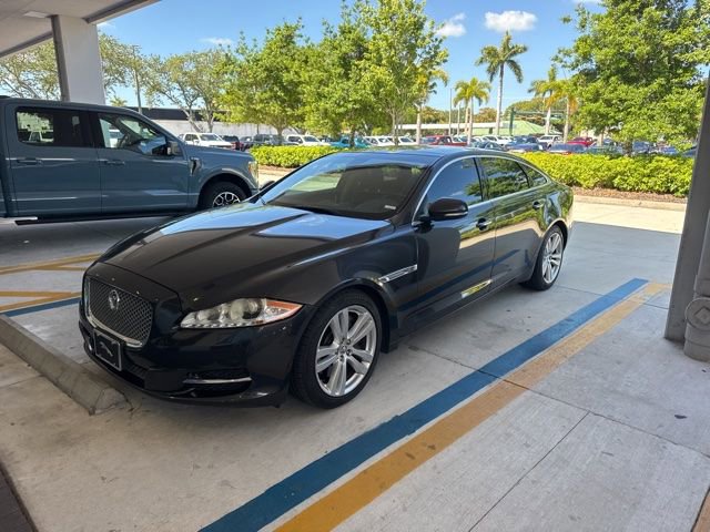 Used 2011 Jaguar XJ L RWD image 2