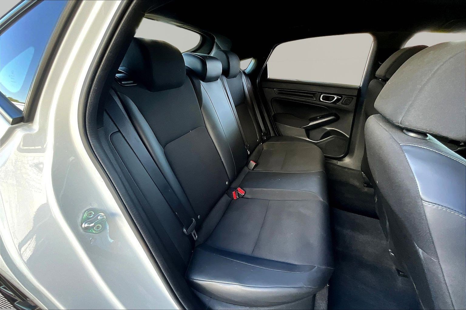 Used 2023 Honda Civic Sport image 24