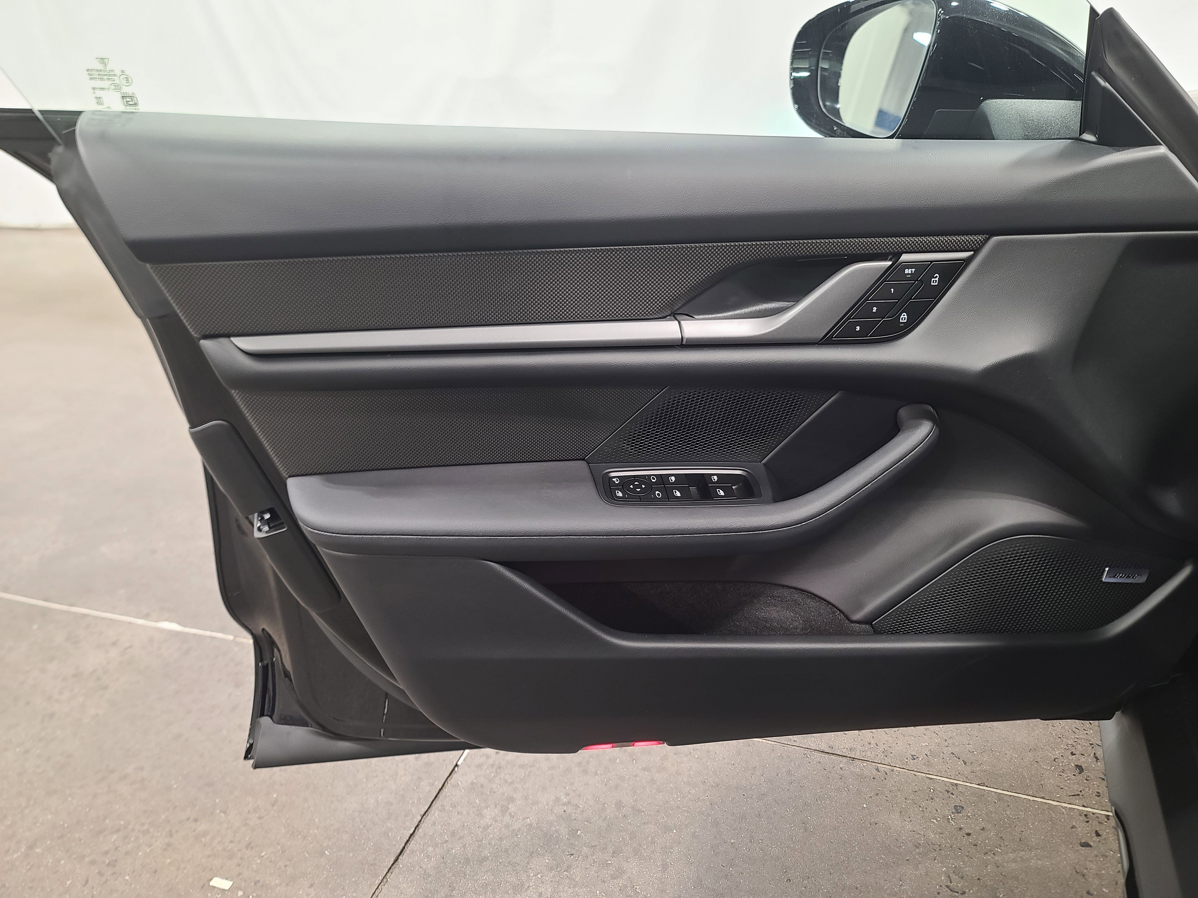 New 2026 Porsche Taycan 4S image 13