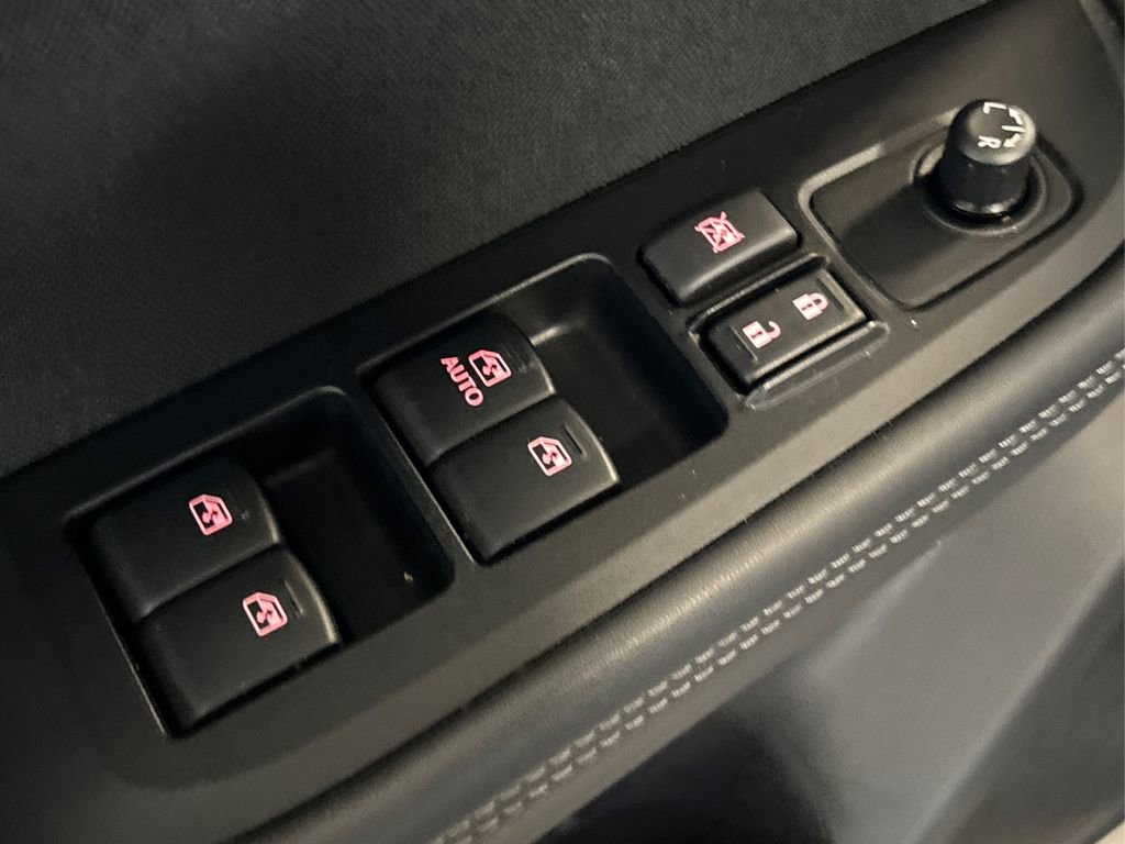 Used 2019 Subaru Outback 2.5i image 32