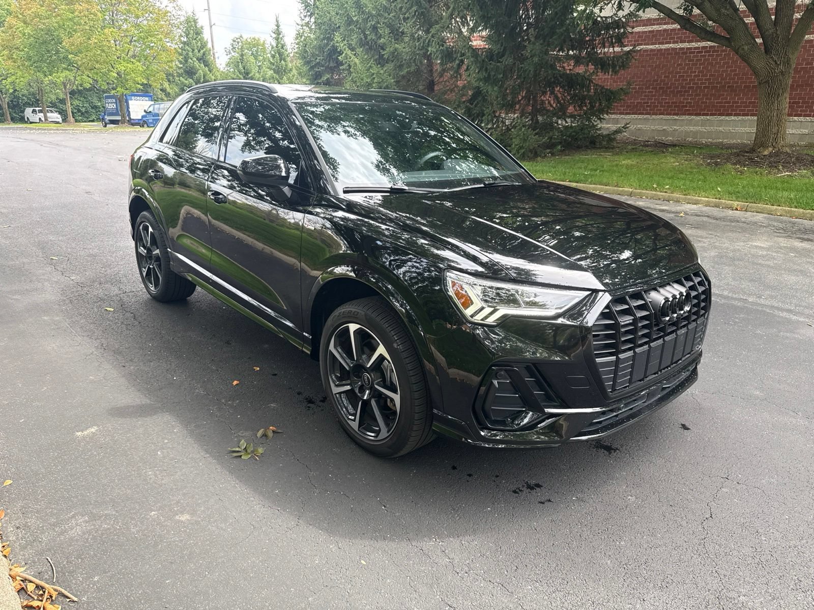 Used 2025 Audi Q3 2.0T Premium Plus w/ Premium Plus Package AWD/4WD image 7
