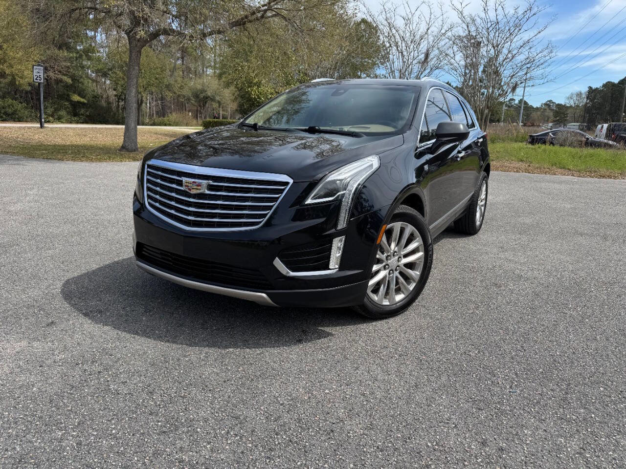 Used 2017 Cadillac XT5 Platinum image 30