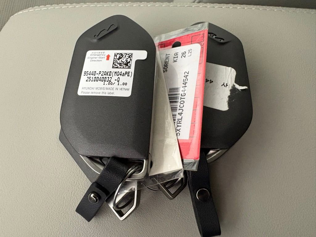 New 2026 Kia Sorento S w/ S Panoramic Sunroof Package image 32