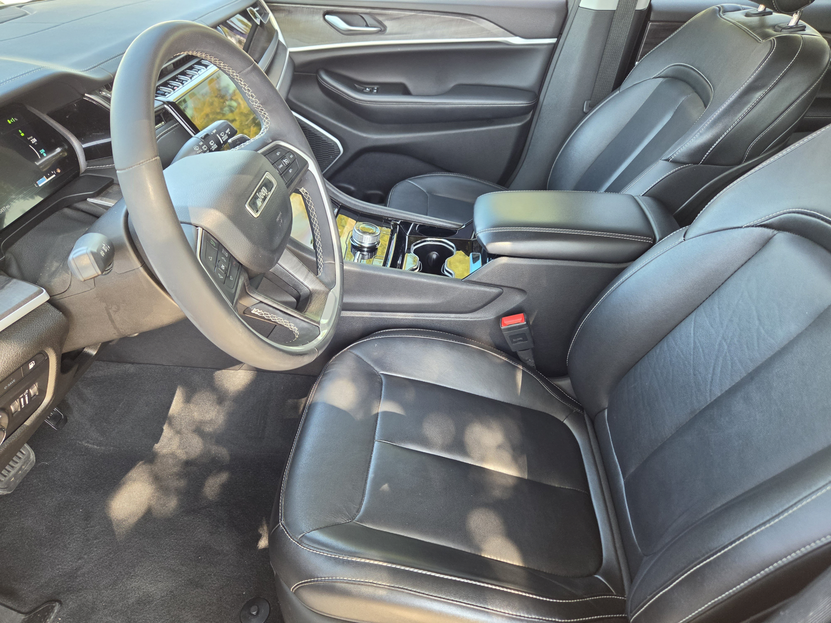 Used 2022 Jeep Grand Cherokee Limited 4xe AWD/4WD image 5