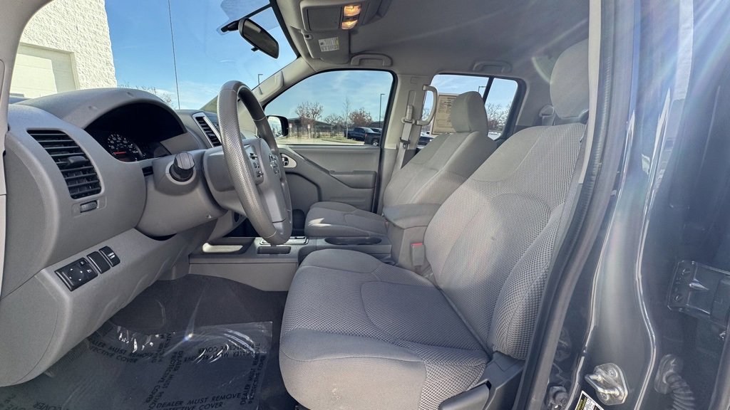 Used 2019 Nissan Frontier SV image 21