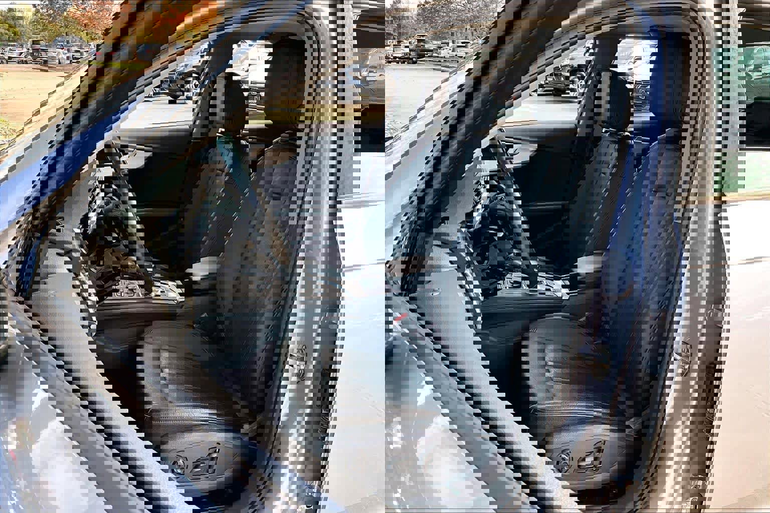 Used 2017 Audi A4 2.0T Ultra Premium w/ Convenience Package image 6