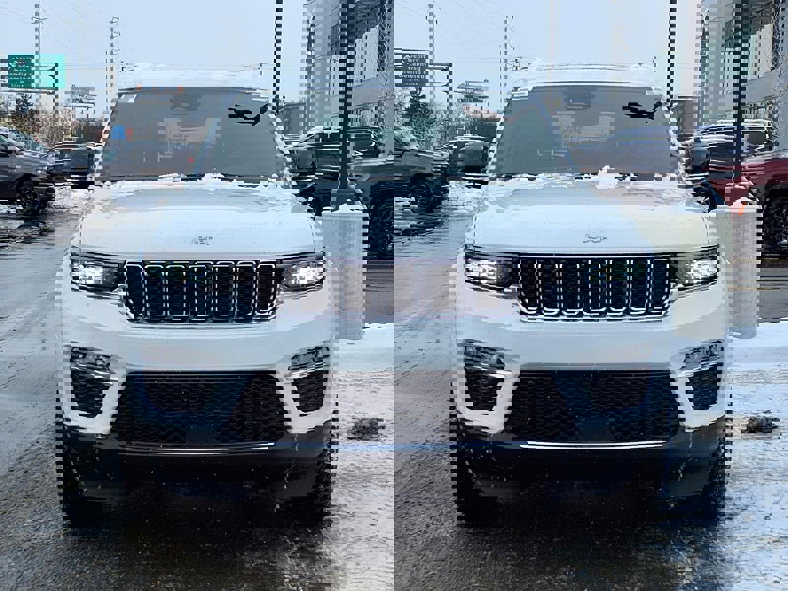 Used 2025 Jeep Grand Cherokee Limited image 21