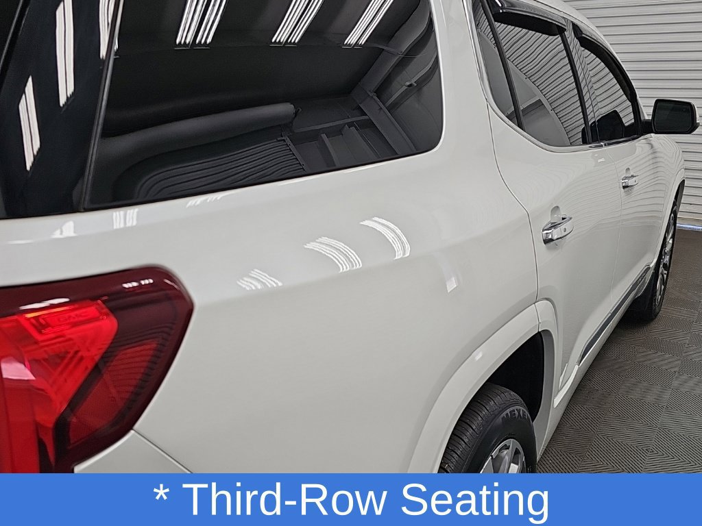 Used 2023 GMC Acadia Denali w/ Denali Ultimate Package AWD/4WD image 10