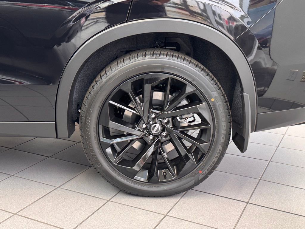 New 2026 Nissan Rogue SL image 8