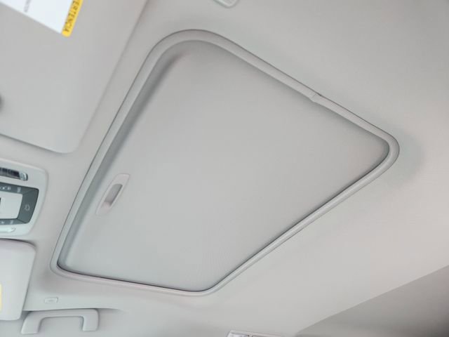 New 2026 Toyota Sienna XLE FWD image 23