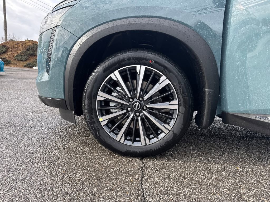 New 2026 Nissan Pathfinder Platinum image 28