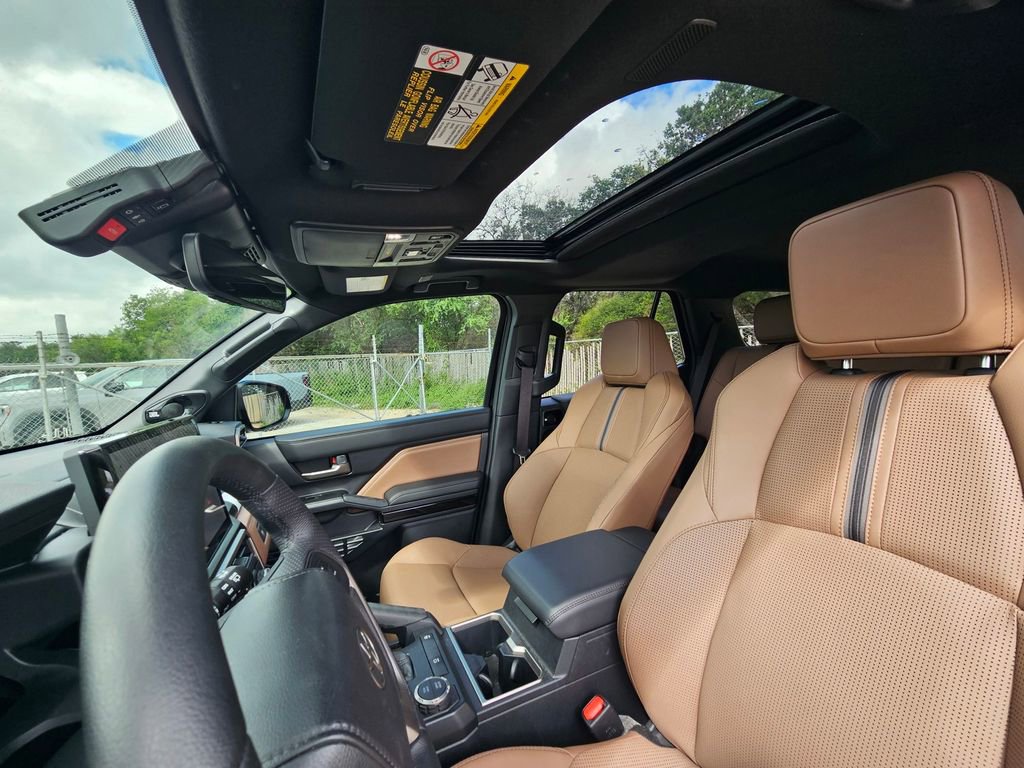 Used 2025 Toyota 4Runner Limited RWD image 16