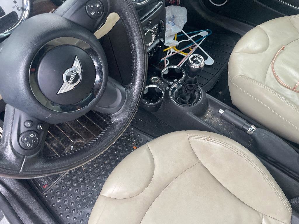 Used 2011 MINI Cooper S image 11