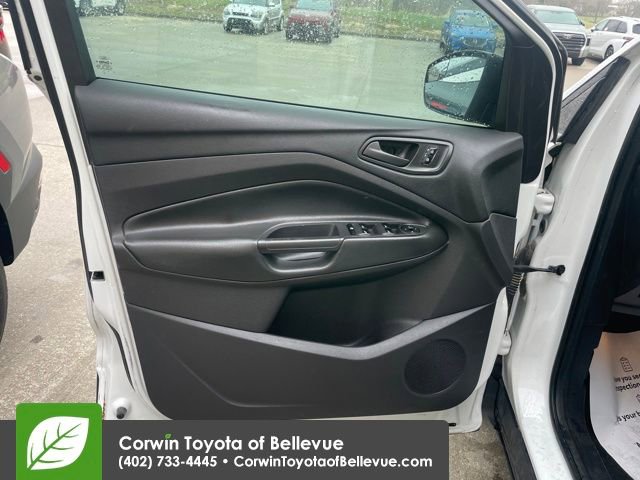 Used 2013 Ford Escape S image 18