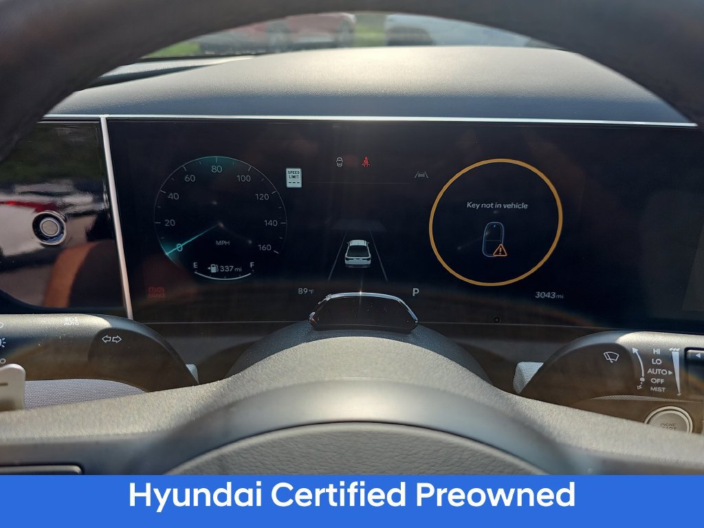 Certified 2025 Hyundai Santa Cruz Limited AWD/4WD image 19