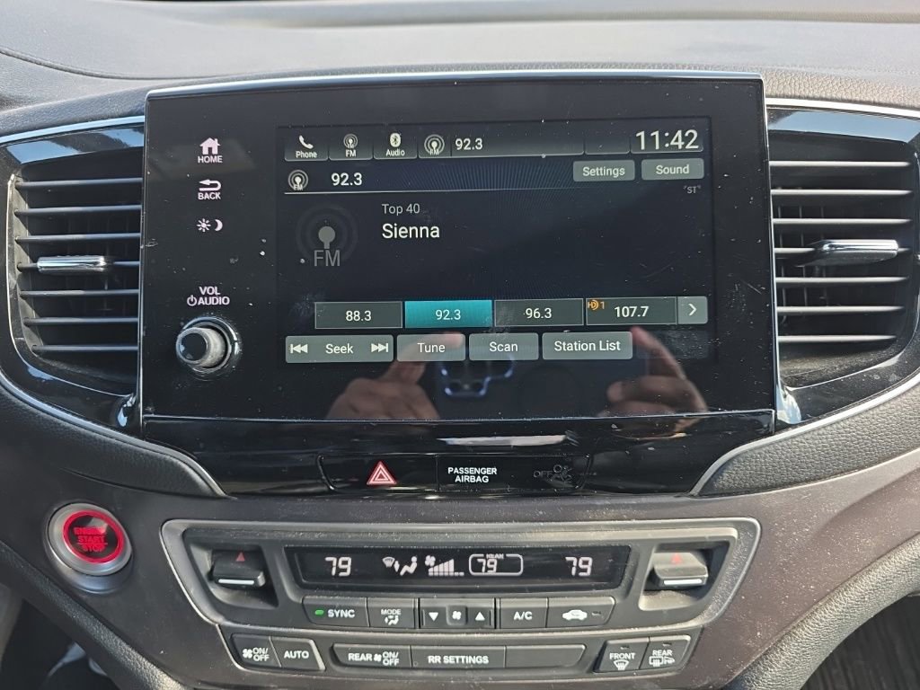 Certified 2023 Honda Passport EX-L image 16