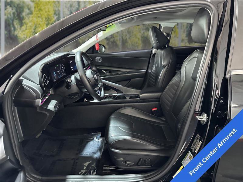 Used 2021 Hyundai Elantra Limited w/ Cargo Package image 9
