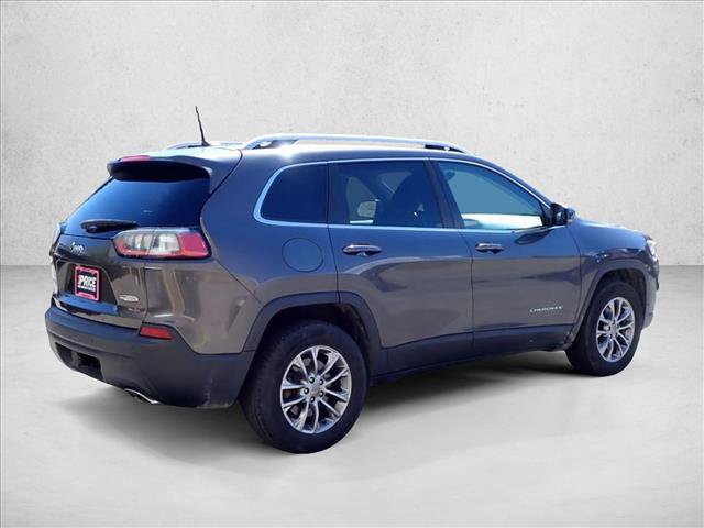 Used 2019 Jeep Cherokee Latitude Plus w/ Comfort/Convenience Group AWD/4WD image 4