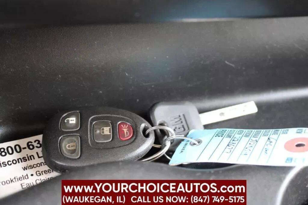 Used 2018 GMC Savana 3500 w/ Driver Convenience Package image 22