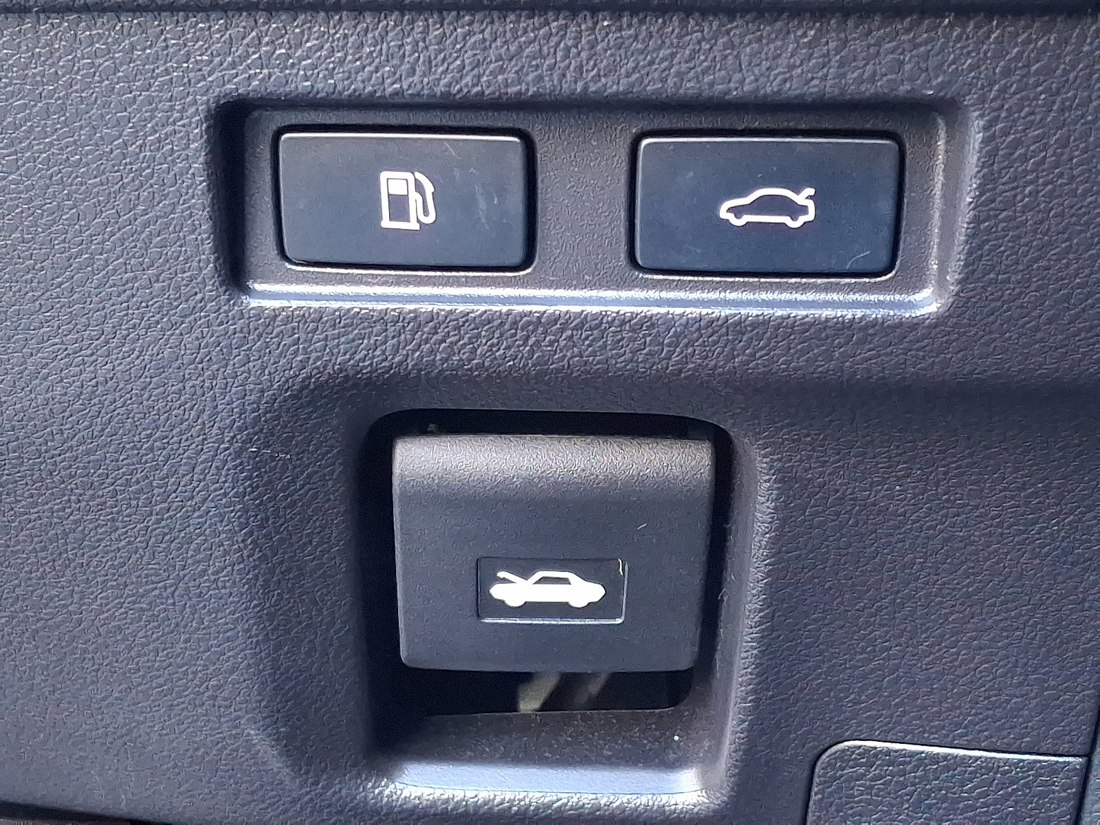 Certified 2023 Lexus ES 350 w/ Premium Package image 26