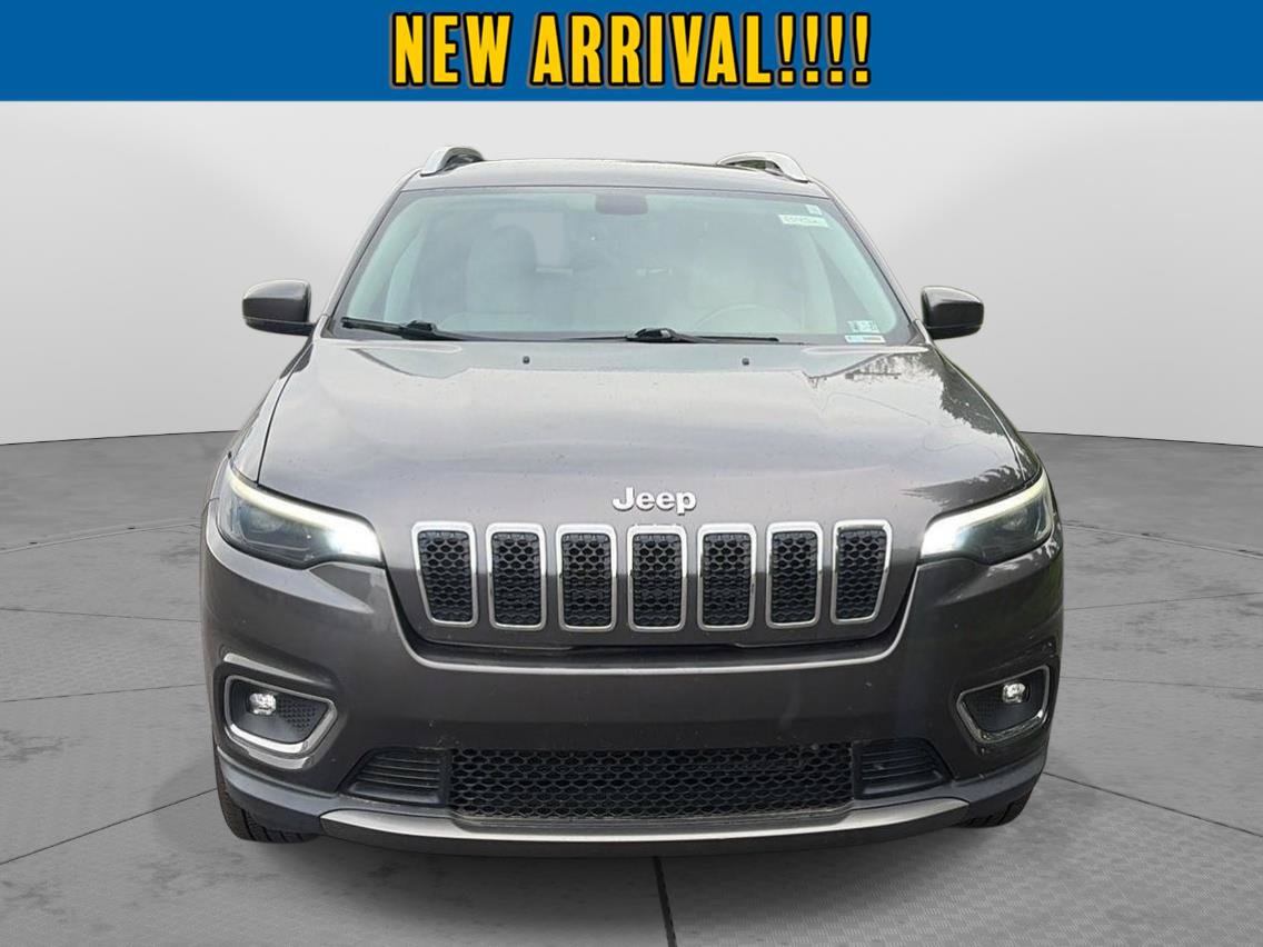 Used 2019 Jeep Cherokee Limited AWD/4WD image 2
