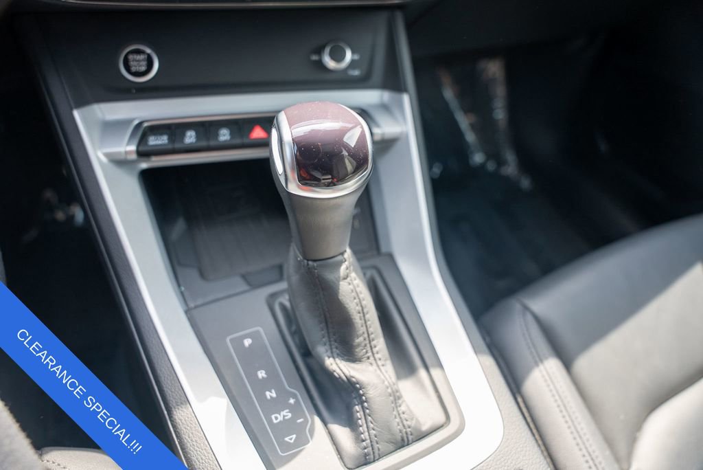 Used 2024 Audi Q3 2.0T Premium image 25