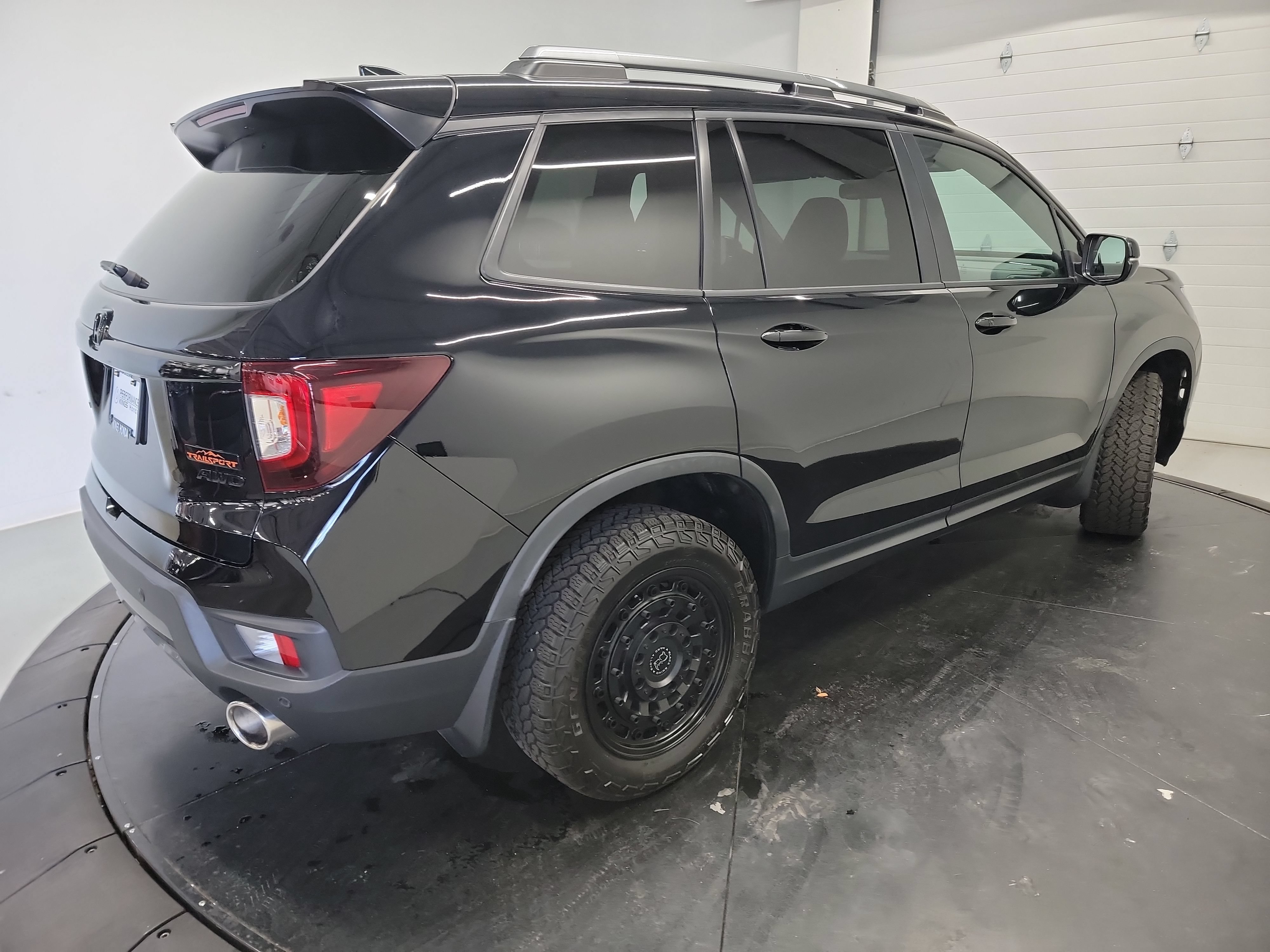 Used 2024 Honda Passport TrailSport image 9