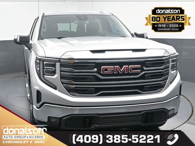 Used 2022 GMC Sierra 1500 SLT w/ SLT Convenience Package image 3