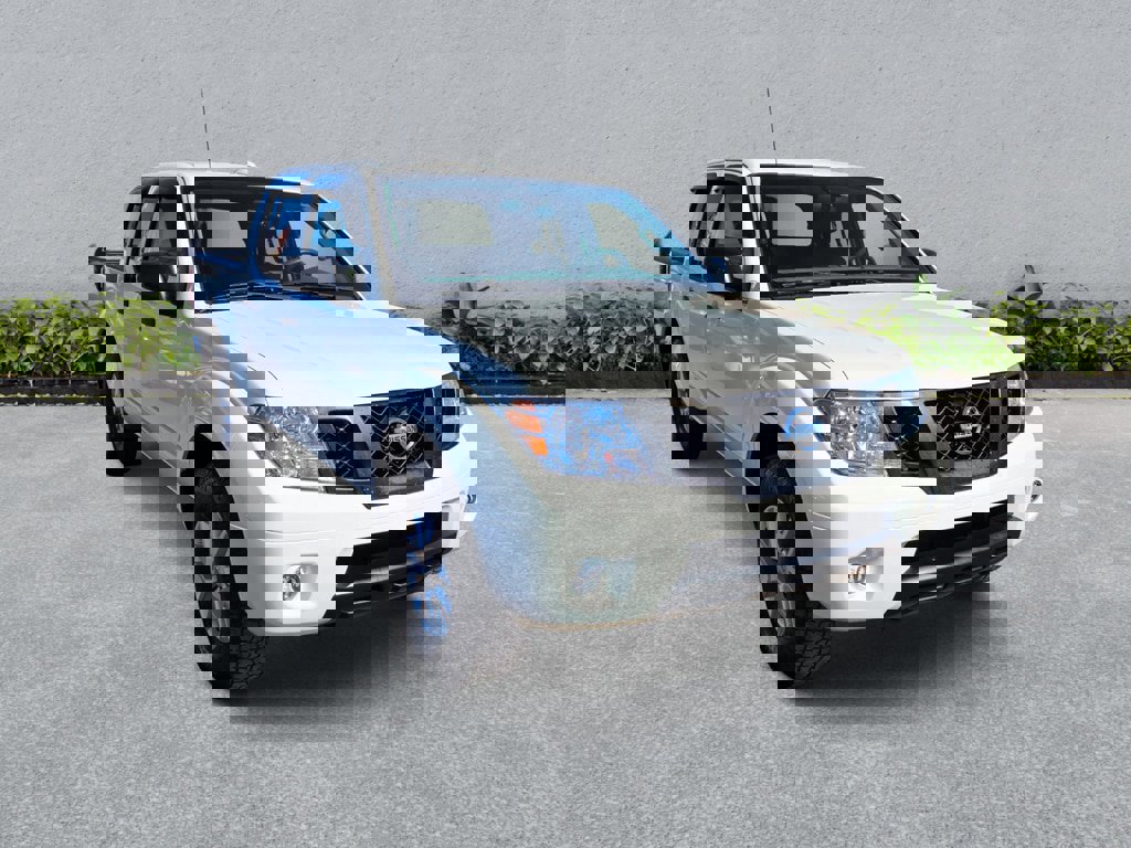 Used 2016 Nissan Frontier SV w/ SV Value Truck Package image 4