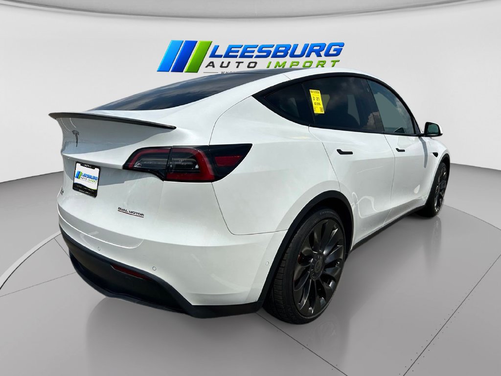 Used 2022 Tesla Model Y Performance AWD/4WD image 3