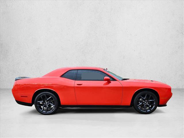 Used 2022 Dodge Challenger SXT w/ Blacktop Package video 4