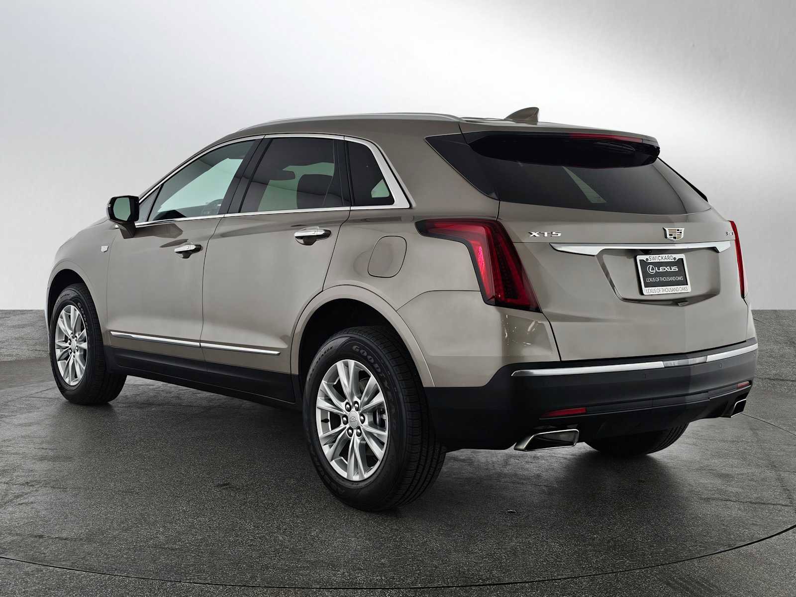 Used 2023 Cadillac XT5 Luxury image 5