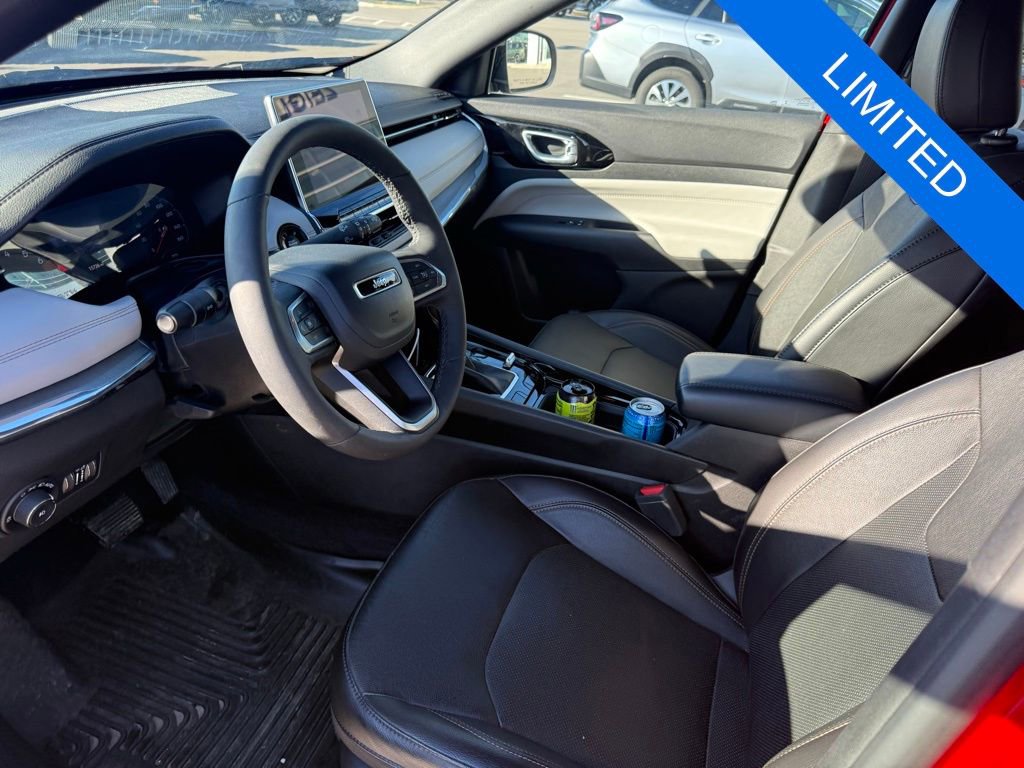 Used 2023 Jeep Compass Limited image 8