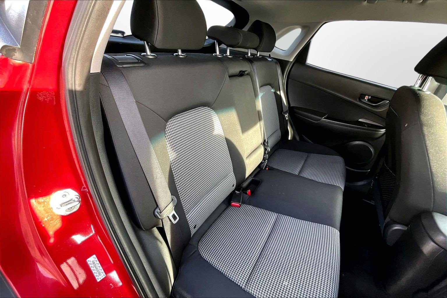 Used 2019 Hyundai Kona SEL image 16