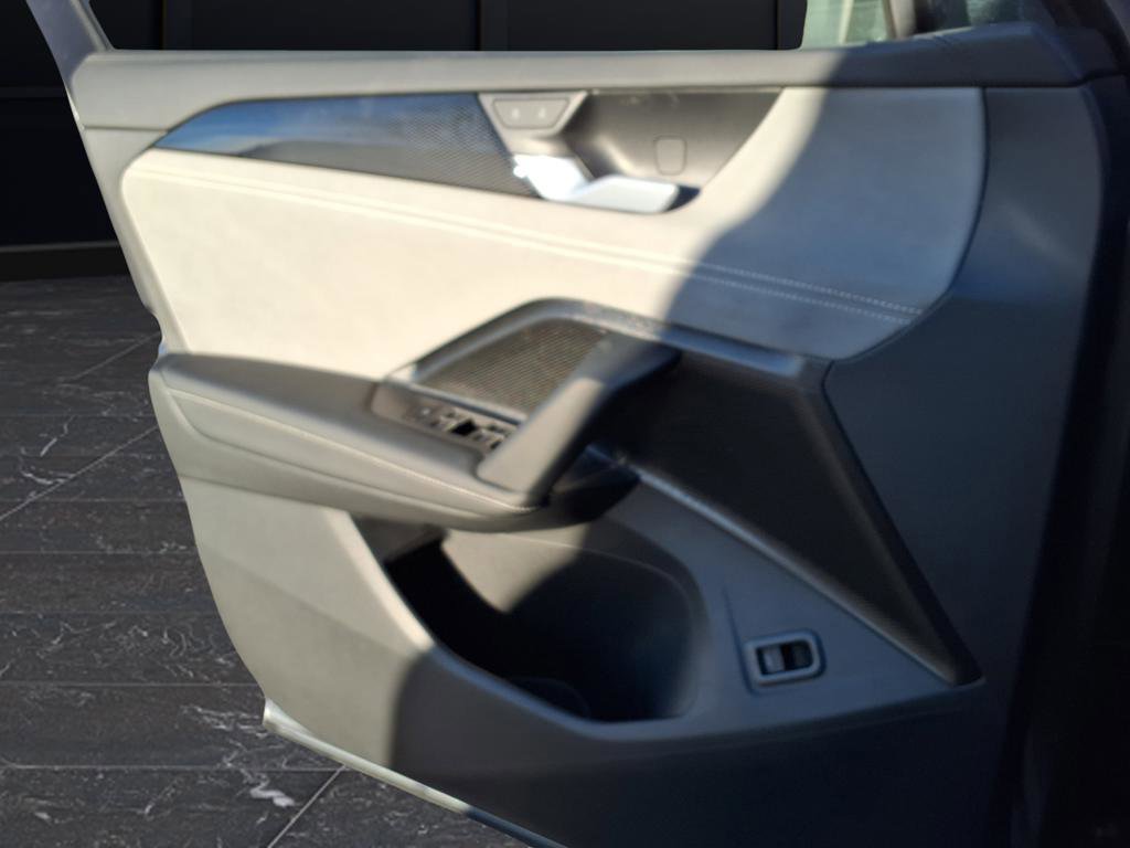 New 2026 Volkswagen Tiguan SE AWD/4WD image 49