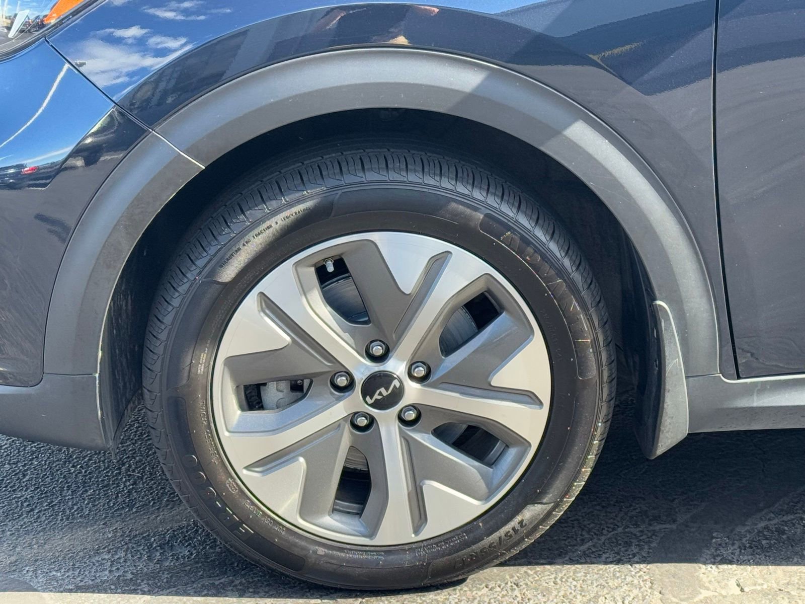 Used 2022 Kia Niro EX w/ Cold Weather Package image 50