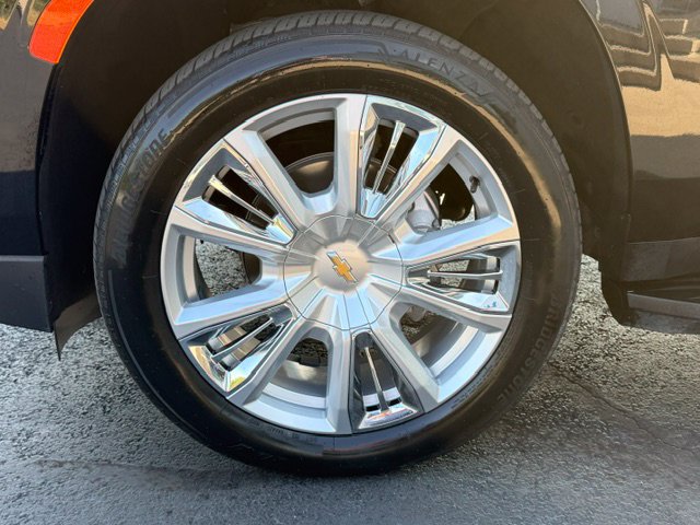Used 2023 Chevrolet Tahoe High Country AWD/4WD image 7