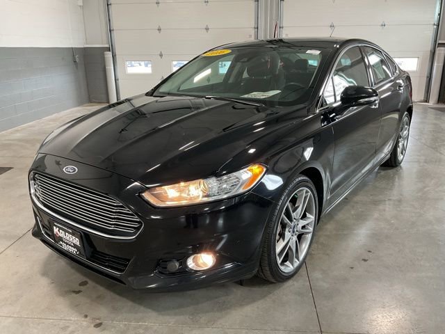Used 2016 Ford Fusion Titanium AWD/4WD image 3