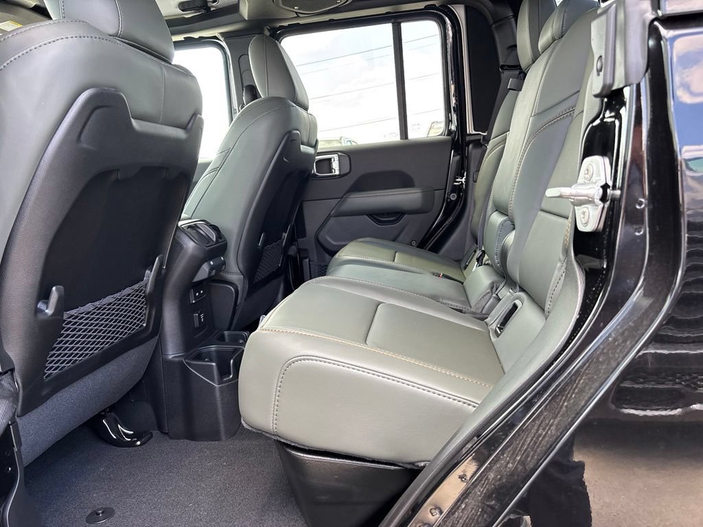 New 2026 Jeep Gladiator Mojave AWD/4WD image 20